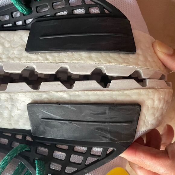 π₯ π Like New π Adidas Pharrell Williams Human Race Sneakers Shoes ~ Size 9 π₯ - Picture 8 of 11